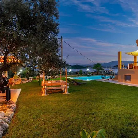 Roula 3br Seaview In Chania * Sternai