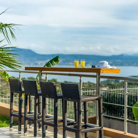Villa Roula 3br Seaview In Chania *