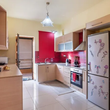 Roula 3br Seaview In Chania Sternai